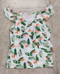 🌷Frilled Top🌷