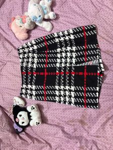 Houndstooth Mini Skirt