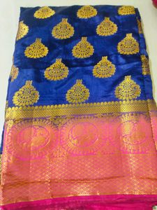 Stunning Banarasi Silk Saree: A Timeless Treasure