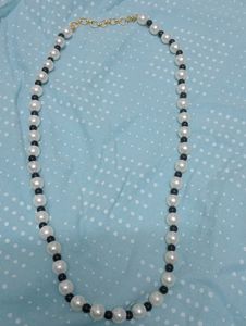 White Black Pearl Mala