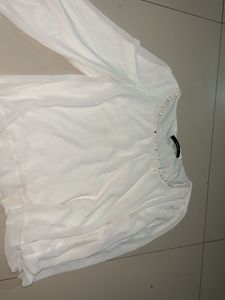 Elegant white crop top