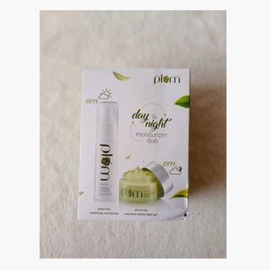 PLUM GREEN TEA  CONTROL NEVER SHOUTS