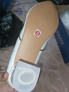 Walkmate White Heels