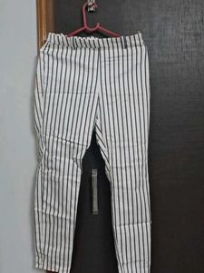 H&M cigarette trousers