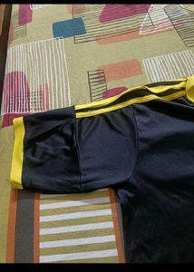 Blue T-Shirt Nd Black Jersey