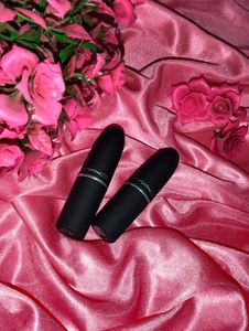 MAC Powder Kiss Lipstick Pack Of 1