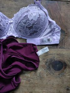 🌸Clovia Lace Bra &amp; Panty Set On Sale!