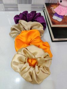 Satin Scrunchie Set