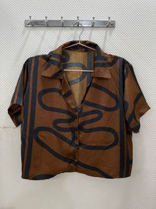 Bold Brown Abstract Shirt – Unisex Style, Easy Fit