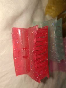 Glittery Clap Cluter