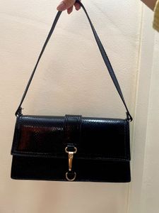 H&amp;M Black Handbag