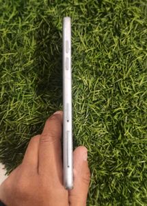 Samsung J7 Pro