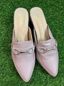 Stylish Mauve Mules