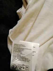 H&amp; M Baby Tee