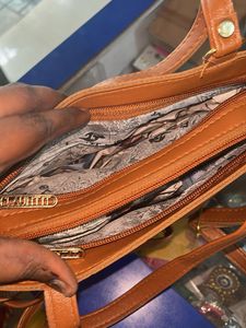 Flounett Brown Handbag