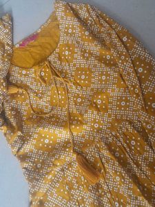 Short Kurti
