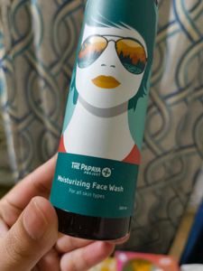 The Papaya Project Moisturizing Face Wash
