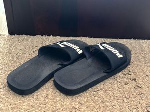 PUMA Navy Blue Flip Flops - Comfortable &amp; Stylish
