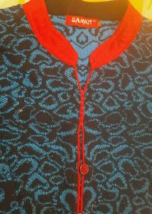 Stylish Blue &amp; Red woolen kurta