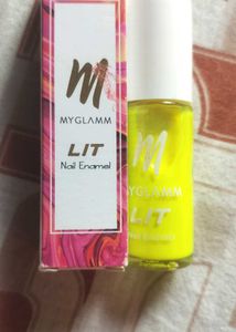 myglamm lit nail enamel