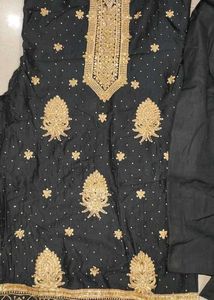 Black &amp; Gold Embroidered Trouser Suit