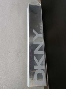 DKNY Women Energizing Eau de Parfum (100ml)