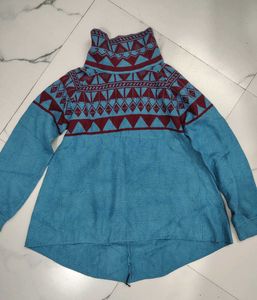 Stylish Patterned Turtleneck Sweater