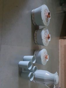 Insulated Casseroles And Vacuum Flask Set
