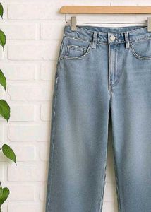 Light Wash Wide Leg Jeans