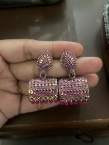 Earings