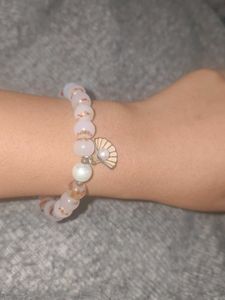PEACH SHELL BRACELET