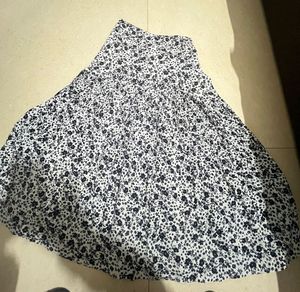 Floral Print Midi Skirt