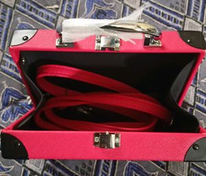 💥Dhamaka Offer 💥 Radio Sling Bag