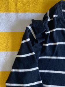Levi&#39;s Striped Ruffle Shoulder Sweater