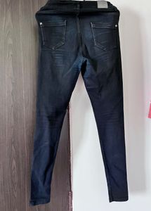 Women Black Skinny Jeans