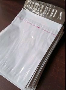 SHIPPING BAGS