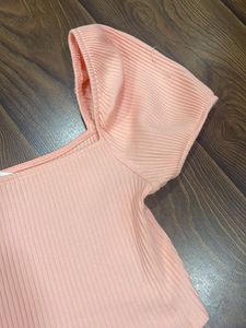 Peach Puff Sleeve Crop Top