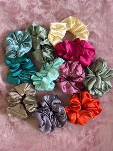 Colorful Scrunchie Set