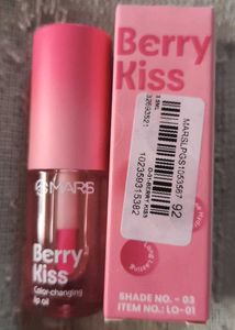 MARS Berry Kiss Lip Oil