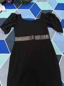 Black Puff Sleeve Party Dress