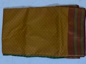 Green &amp; Gold Saree