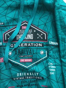 Teal Graphic Hoodie ❤️