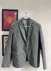 Gray Blazer - Stylish & Versatile