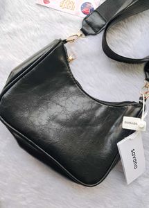 Savana Bucket Crossbody Bag