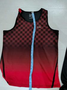 Zudio,Max Brand 3 Men&#39;s Sleeveless Athletic Shirt