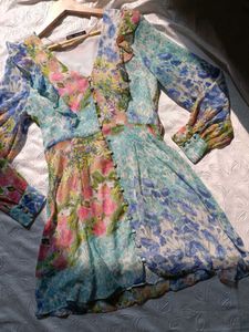 Zara Floral  Mini Dress 💙