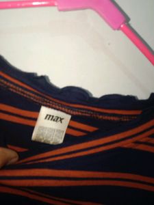 Crop Top by max