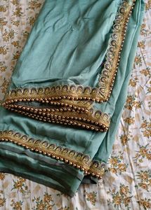 Big Moti Lace Saree