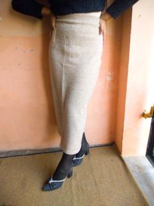 😀Stylish Beige Knit Skirt⭐