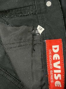 Kids Devise&#39;s Black Jeans - Size 38